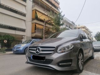 Mercedes-Benz B 200 2015