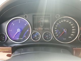 Volkswagen Touareg 2005 2.5-thumb-2