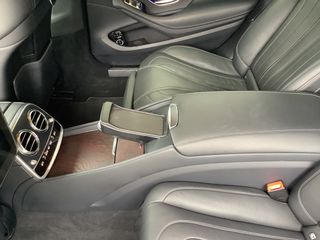 Mercedes-Benz S 560 2018-thumb-17
