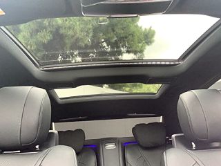 Mercedes-Benz S 560 2018-thumb-10