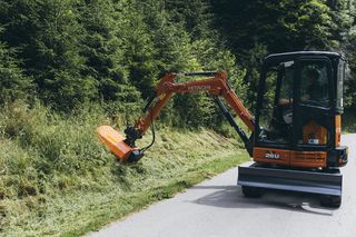 Εκσκαφέας Με Ερπύστριες 2025