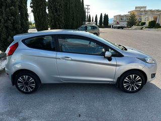 Ford Fiesta 2016-thumb-3