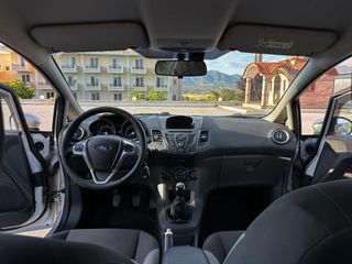 Ford Fiesta 2016-thumb-15