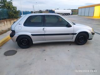 Citroen Saxo 2002 1.4 VTS-thumb-13