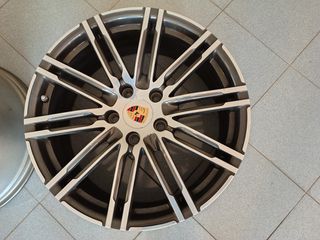 PORSCΗE  CARRERA 911 κ 991.2   -  20αρες  ΣΕ ΚΑΤΑΣΤΑΣΗ ΚΑΙΝΟΥΡΙΩΝ απο 2014 μεχρι 2022
