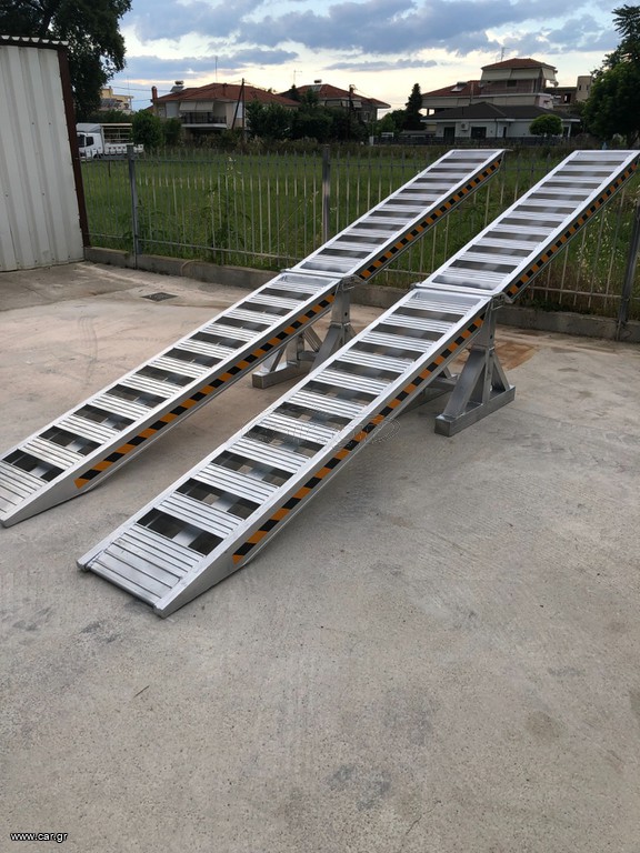 Ράμπες Herts 2025 HT6024