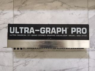 Behringer Ultra Graph PRO Equalizer-thumb-1