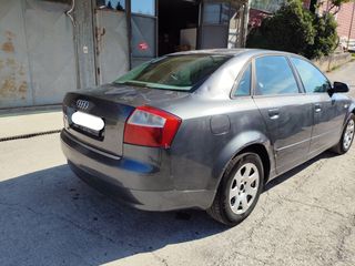 Audi A4 2002 Β6-thumb-5