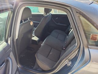 Audi A4 2002 Β6-thumb-13