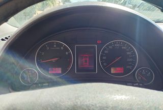 Audi A4 2002 Β6-thumb-16