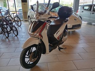 Honda SH 125i 2016 ABS*INJECTION*ΕΚΔΟΣΗ SPORT*125 ΚΥΒΙΚΑ*ΑΡΙΣΤΗ ΚΑΤΑΣΤΑΣΗ!!-thumb-2