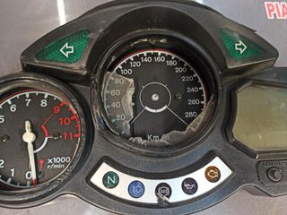 ΚΟΝΤΕΡ YAMAHA FJR 1300 (2006) ΜΕ ΣΠΑΣΜΕΝΟ ΤΖΑΜΙ ΚΑΙ ΣΠΑΣΜΕΝΗ ΒΑΣΗ!!! PIAGGIO STOCK HOUSE! ΝΟ.1 ΣΕ ΟΛΗ ΤΗΝ ΕΛΛΑΔΑ!!-thumb-1