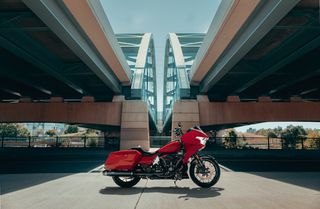 Harley Davidson CVO Road Glide ST 2025 Απόκτησε τη δική σου Harley με χρηματοδότηση ως 48 μήνες-thumb-4