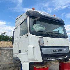 ΚΑΜΠΙΝΑ DAF XF 106-thumb-1