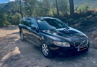 Volvo V70 2011 D4