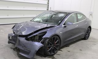 Tesla Model 3 2020