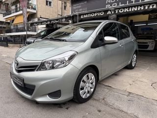 Toyota Yaris 2013-thumb-10