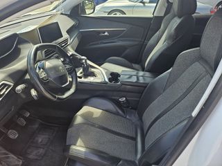 Peugeot 3008 2017 Allure-thumb-9
