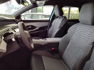 Peugeot 3008 2026 Hybrid 145 e-DCS6 Allure-thumb-11