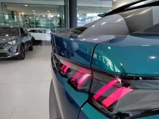 Peugeot 3008 2026 Hybrid 145 e-DCS6 Allure-thumb-9