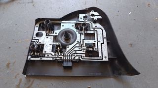 Πλακέτα πίσω αριστερού φανού BMW E36 3D COMPACT 93-00