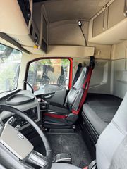 Volvo 440 2014 Volvo 440-thumb-5