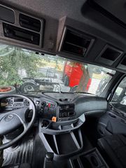 Mercedes-Benz 2008 Axor 08-thumb-8