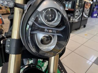 Benelli 752 S 2021-thumb-10