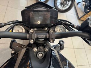 Benelli 752 S 2021-thumb-13