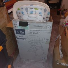 Καρεκλάκι Φαγητού Mimzy Joie