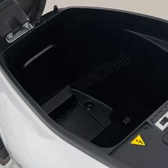 Yadea 2026 YADEA VOLTGUARD EURO 5+ ΛΕΥΚΟ 1500W – ΜΑΧ 2300W-thumb-2