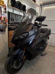 Yamaha TMAX 560 Tech Max 2024