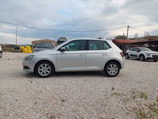 Skoda Fabia 2015-thumb-12