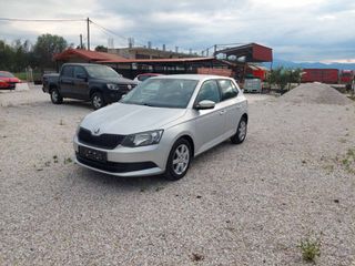 Skoda Fabia 2015-thumb-14