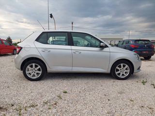 Skoda Fabia 2015-thumb-20