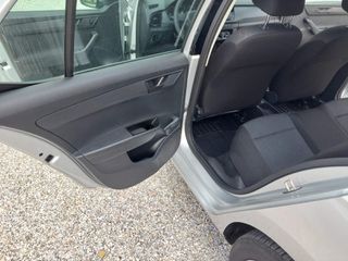 Skoda Fabia 2015-thumb-26