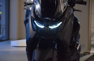 Yamaha NMAX 125 Tech Max EU5+ 2025-thumb-2