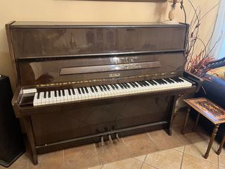 Piano-thumb-3