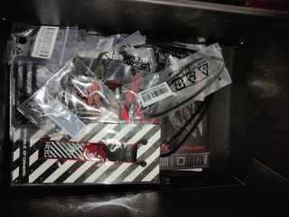 ASUS Z790 MAXIMUS HERO-thumb-1
