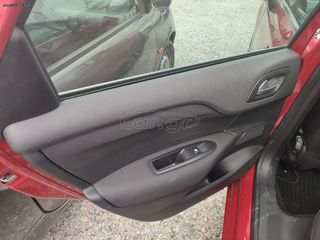 Citroen C4 2018-thumb-7