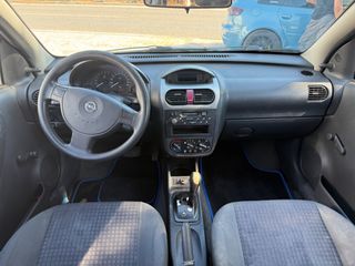 Opel Corsa 2002-thumb-9