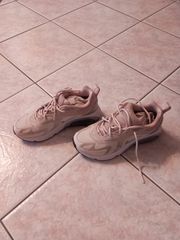 NIKE AIR FORCE