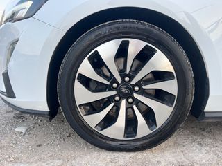 Ford Focus 2019 LED-MATRIX*AYTOMATO*ΟΘΟΝΗ*NAVI*KLIMA*17''ΖΑΝΤΕΣ-thumb-30