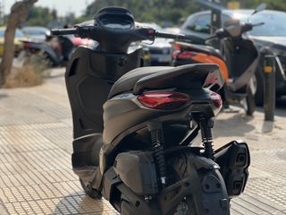 Piaggio Beverly 400 2026 Ετοιμοπαράδωτο / 4 έτη εγγύηση ΔΩΡΟ-thumb-2