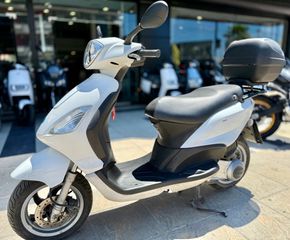 Piaggio FLY 150 4T 2010-thumb-2