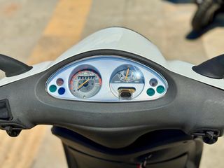 Piaggio FLY 150 4T 2010-thumb-9