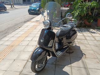Vespa GTS 300 2013