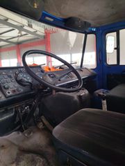 Ανατροπή Mercedes-Benz 1985 310-thumb-6