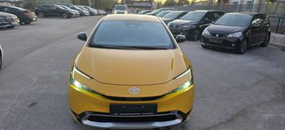 Toyota Prius 2023 LOUNGE-thumb-8
