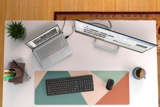 HP 330 Wireless Mouse and Keyboard Combination-thumb-2